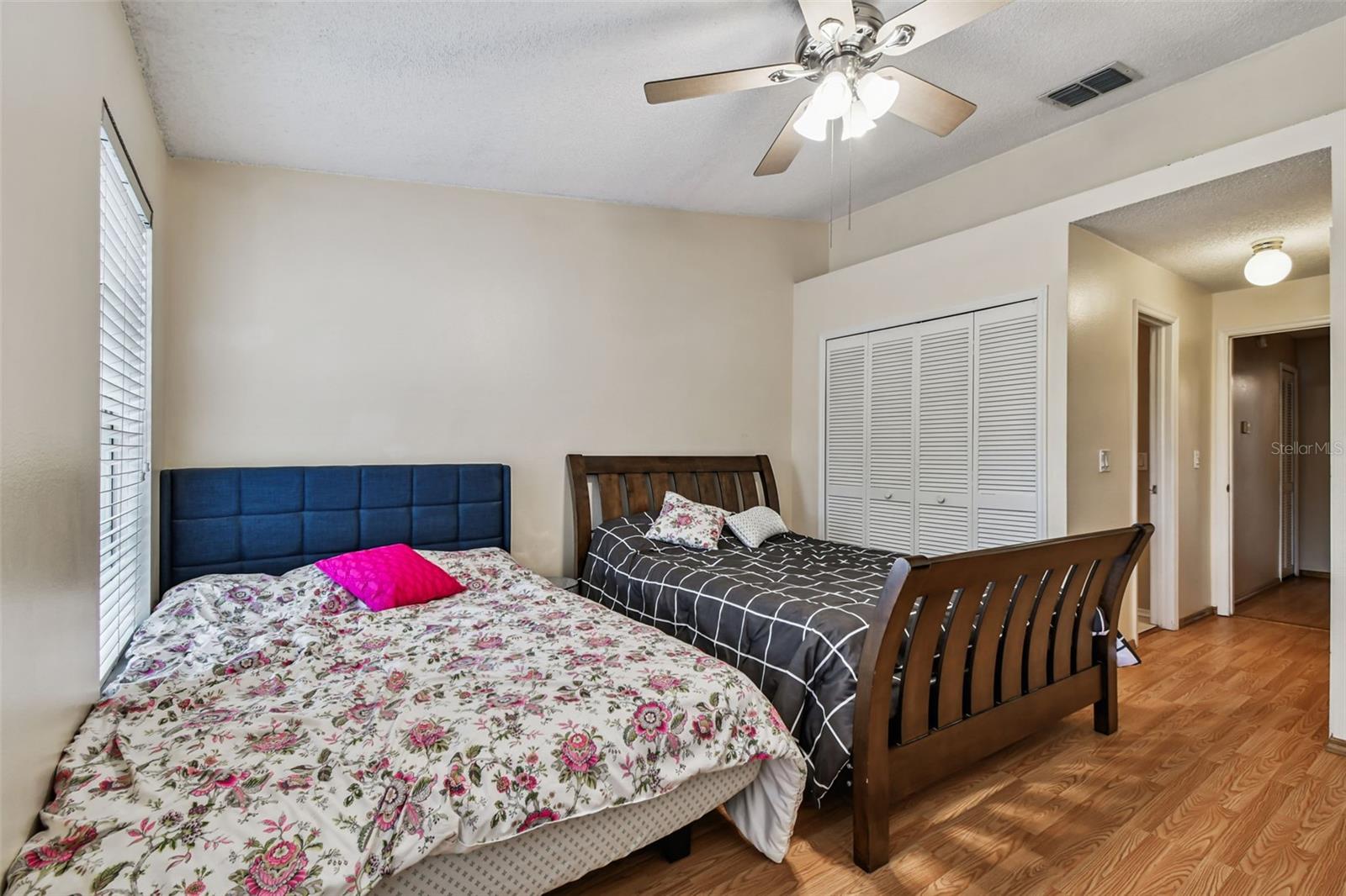 Image 41 of 72 For 2124 Fletchers Point Circle
