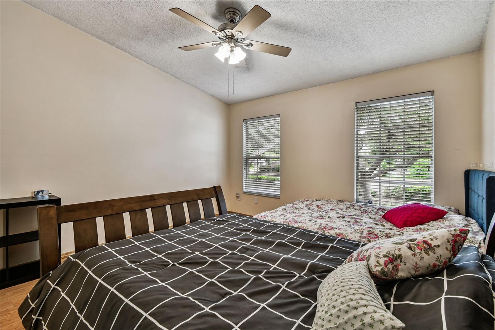 Image 42 of 72 For 2124 Fletchers Point Circle