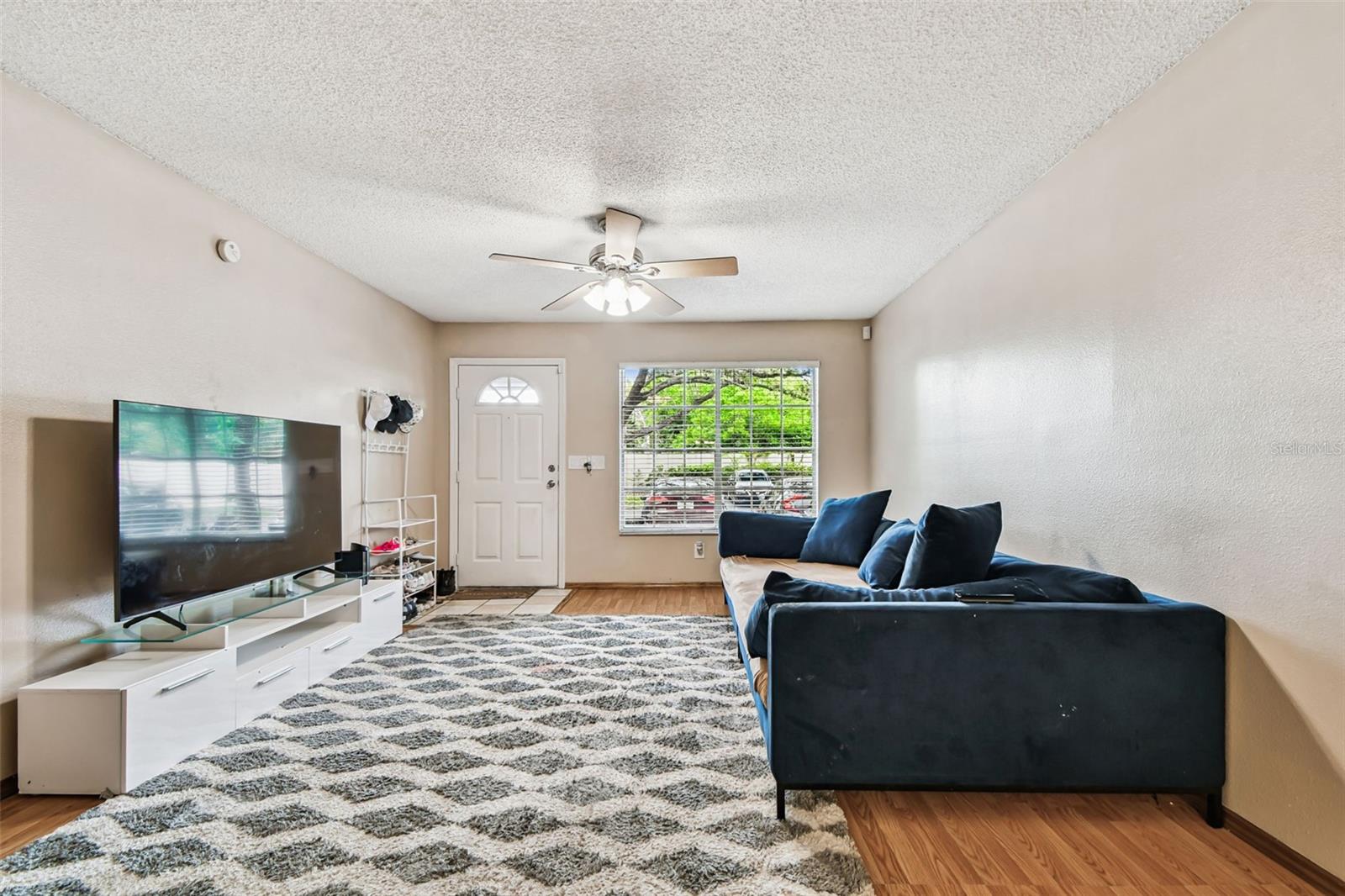 Image 8 of 72 For 2124 Fletchers Point Circle