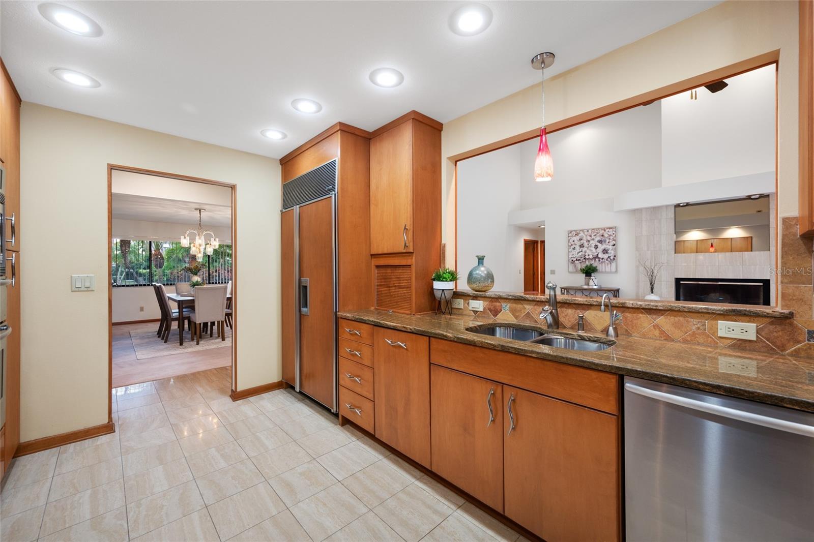 Image 22 of 64 For 9807 Compass Point Way