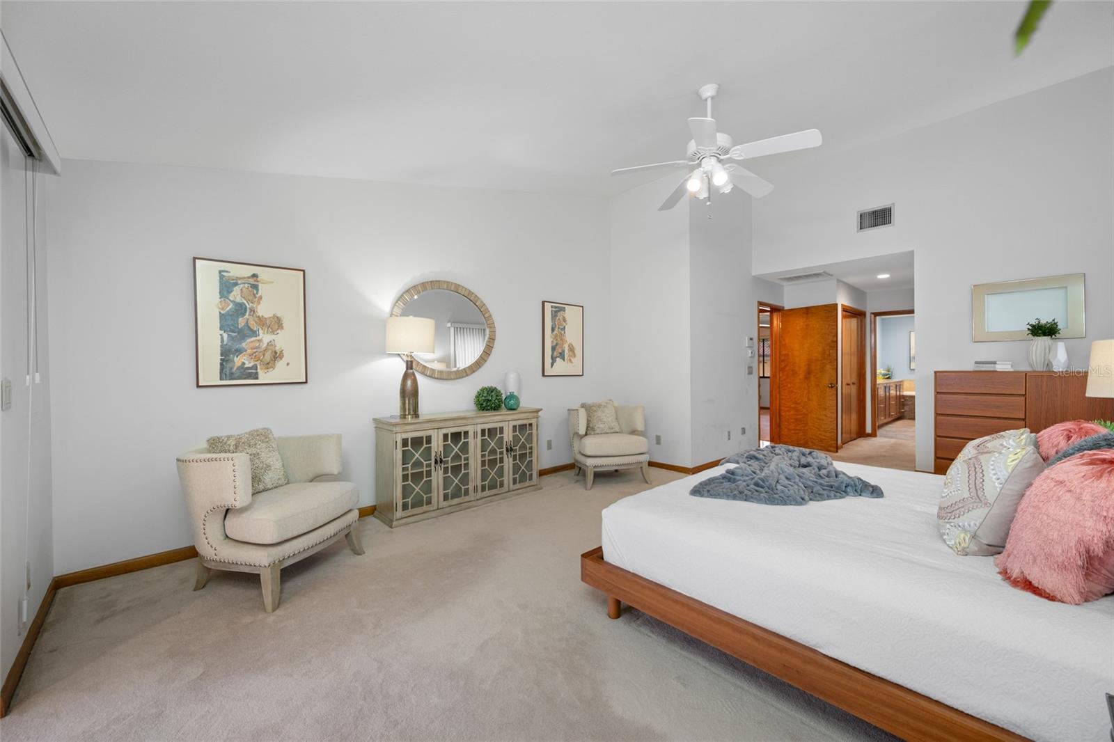 Image 28 of 64 For 9807 Compass Point Way