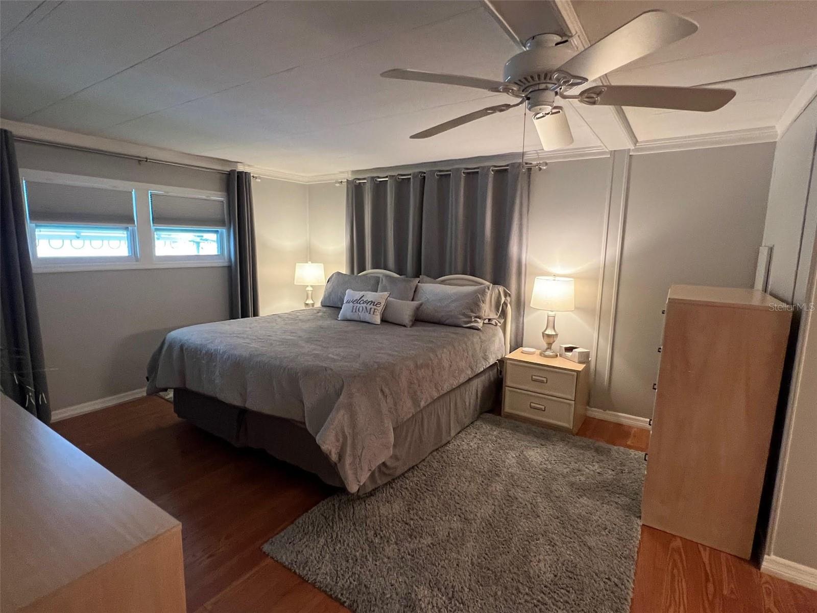 Image 24 of 41 For 13225 101st Street 399