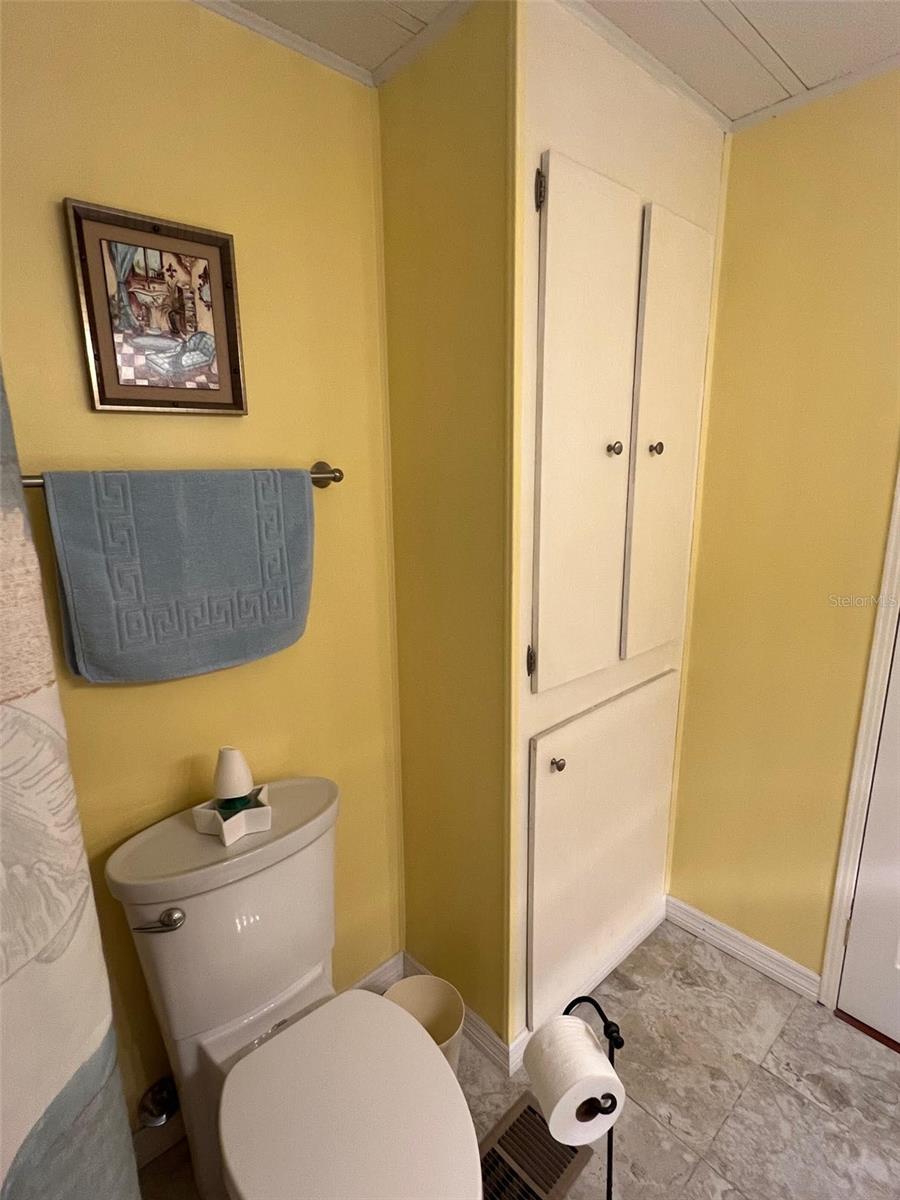 Image 37 of 41 For 13225 101st Street 399