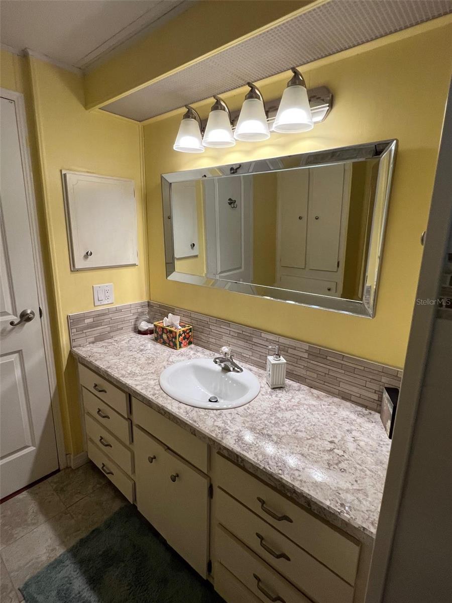 Image 38 of 41 For 13225 101st Street 399