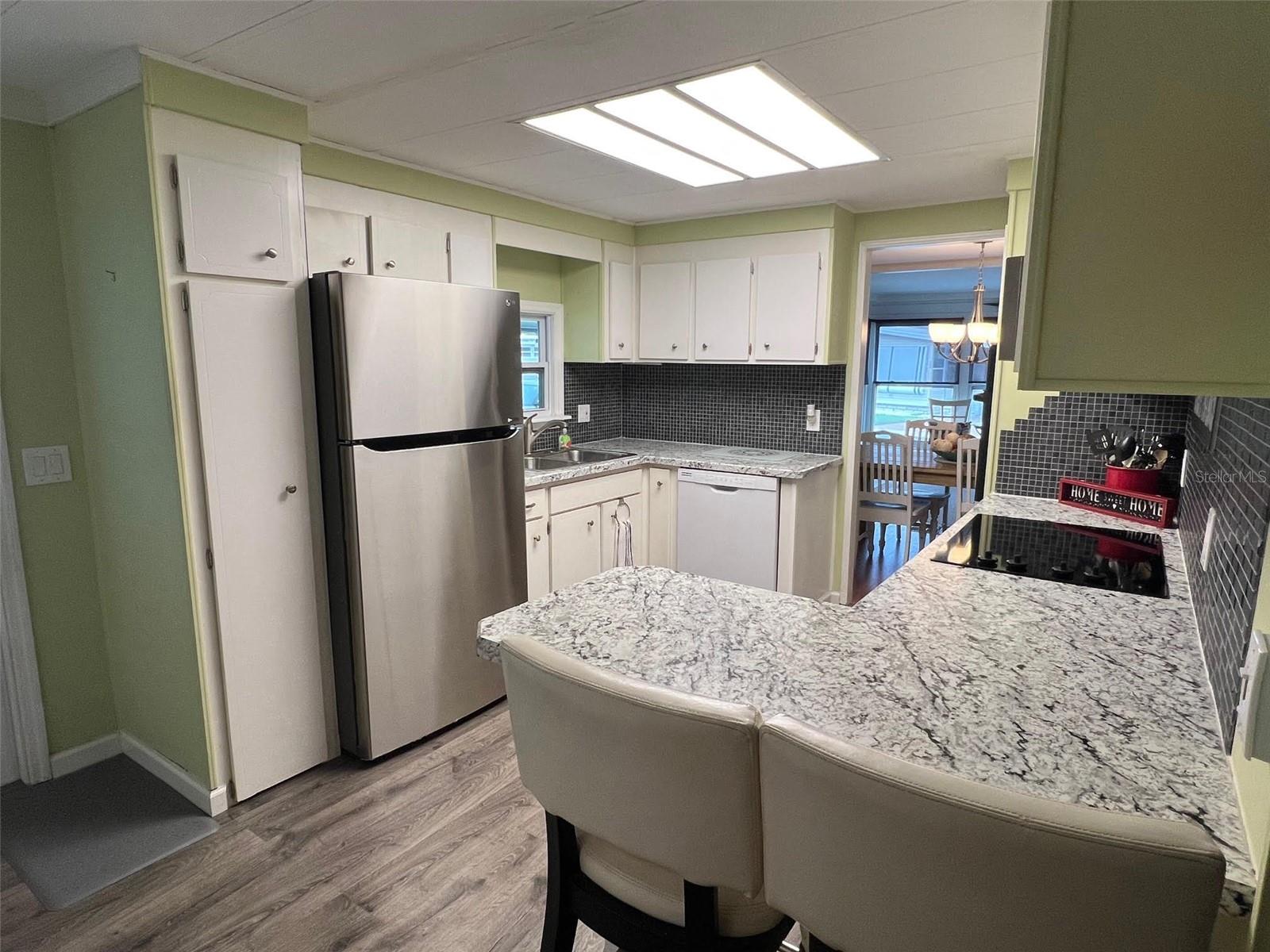 Image 9 of 41 For 13225 101st Street 399