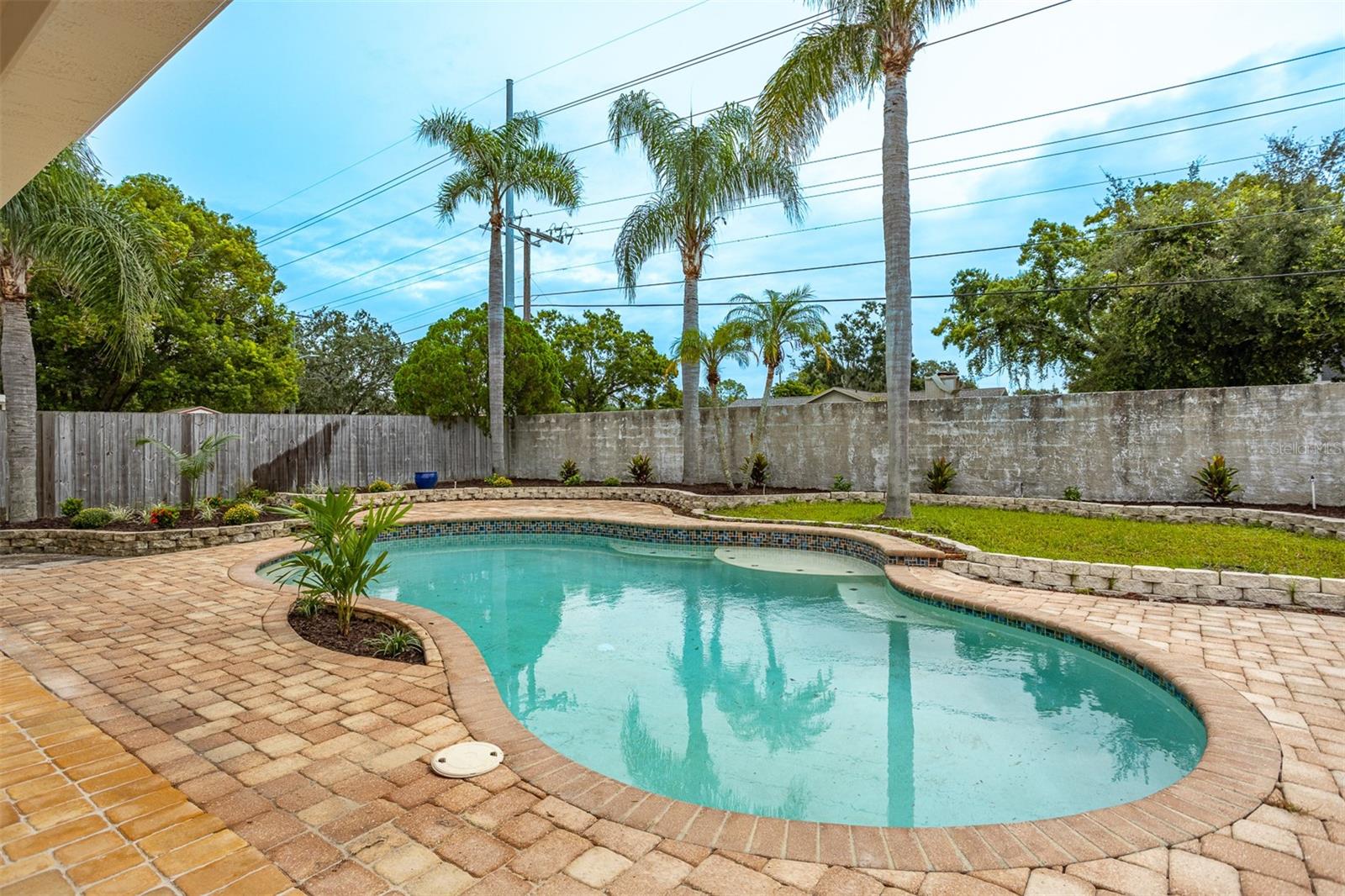 Image 20 of 25 For 11709 Cypress Park Street