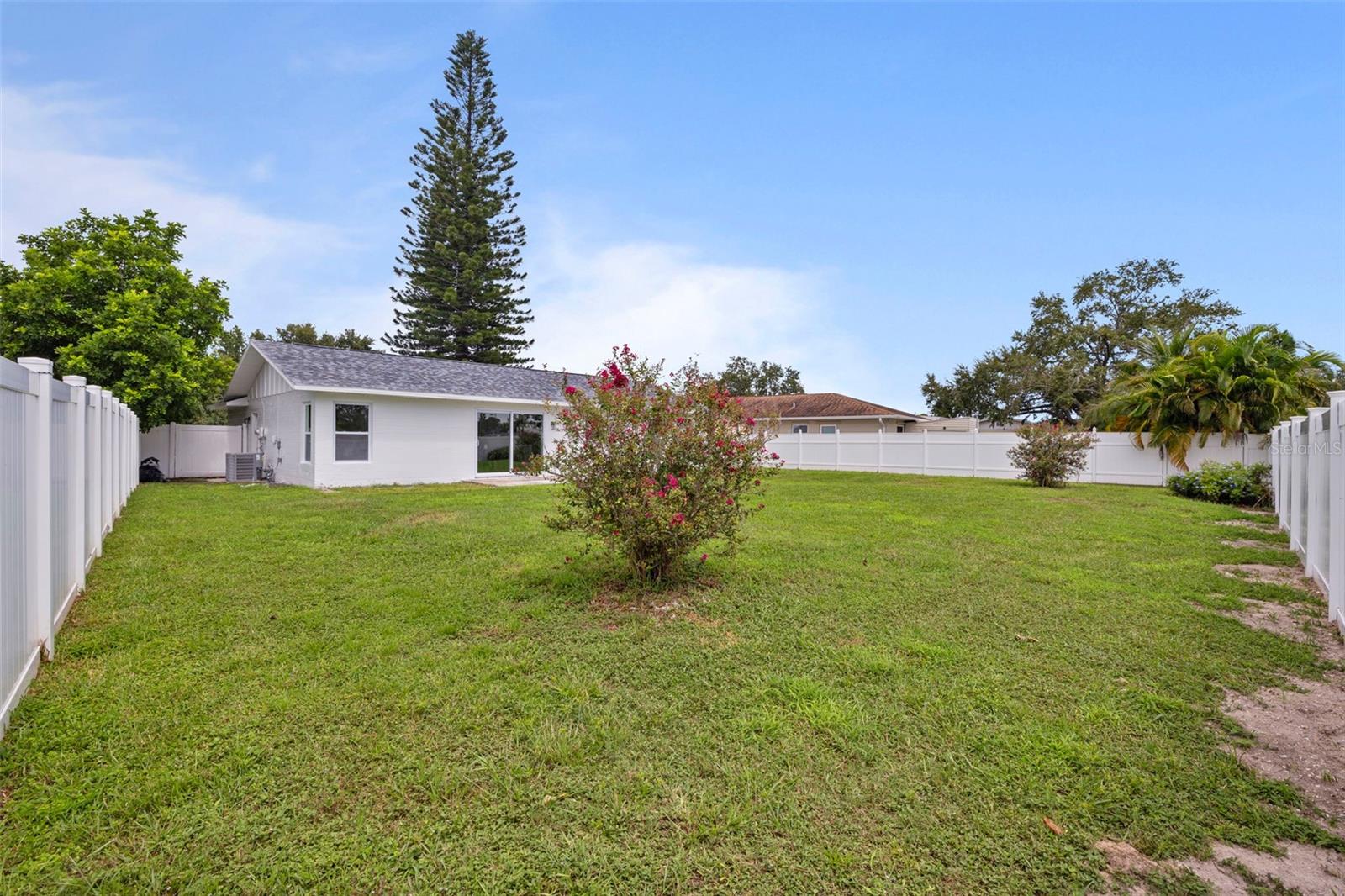 Image 28 of 29 For 7212 118th Terrace