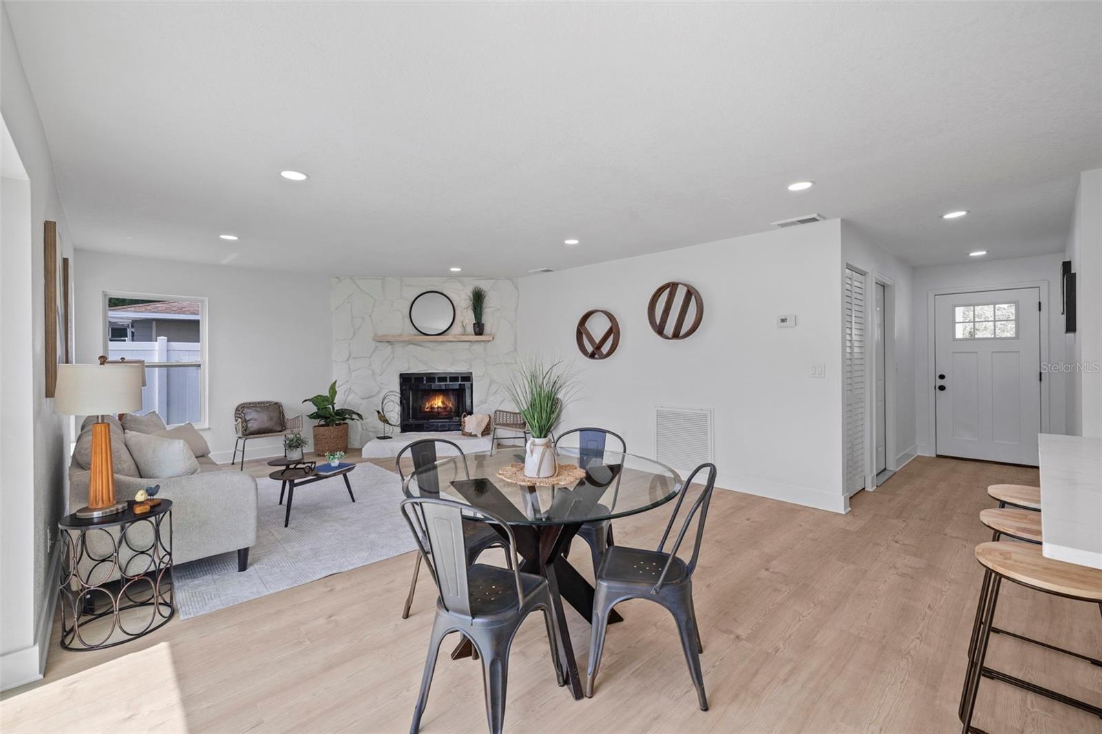 Image 7 of 29 For 7212 118th Terrace