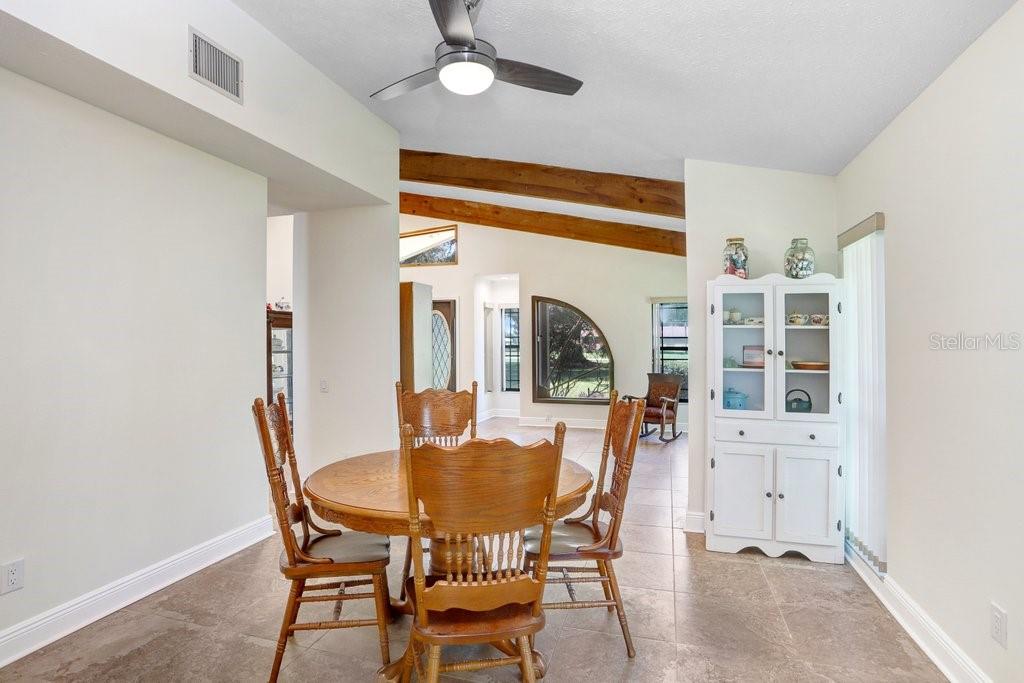 Image 17 of 39 For 13113 Lilita Avenue