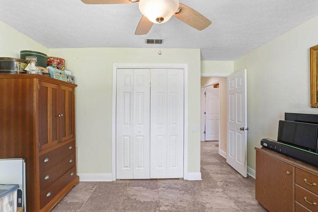 Image 23 of 39 For 13113 Lilita Avenue