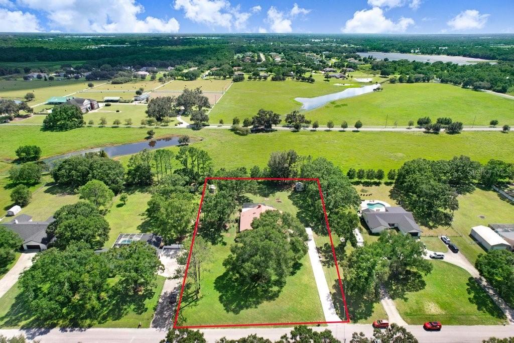 Image 3 of 39 For 13113 Lilita Avenue