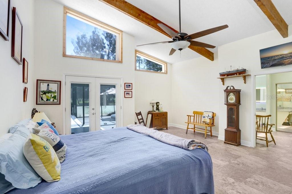 Image 6 of 39 For 13113 Lilita Avenue