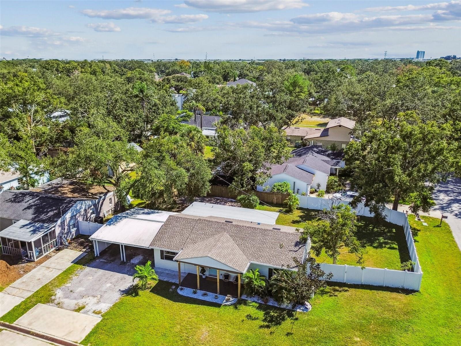 Listing photo id 43 for 4726 Knights Avenue