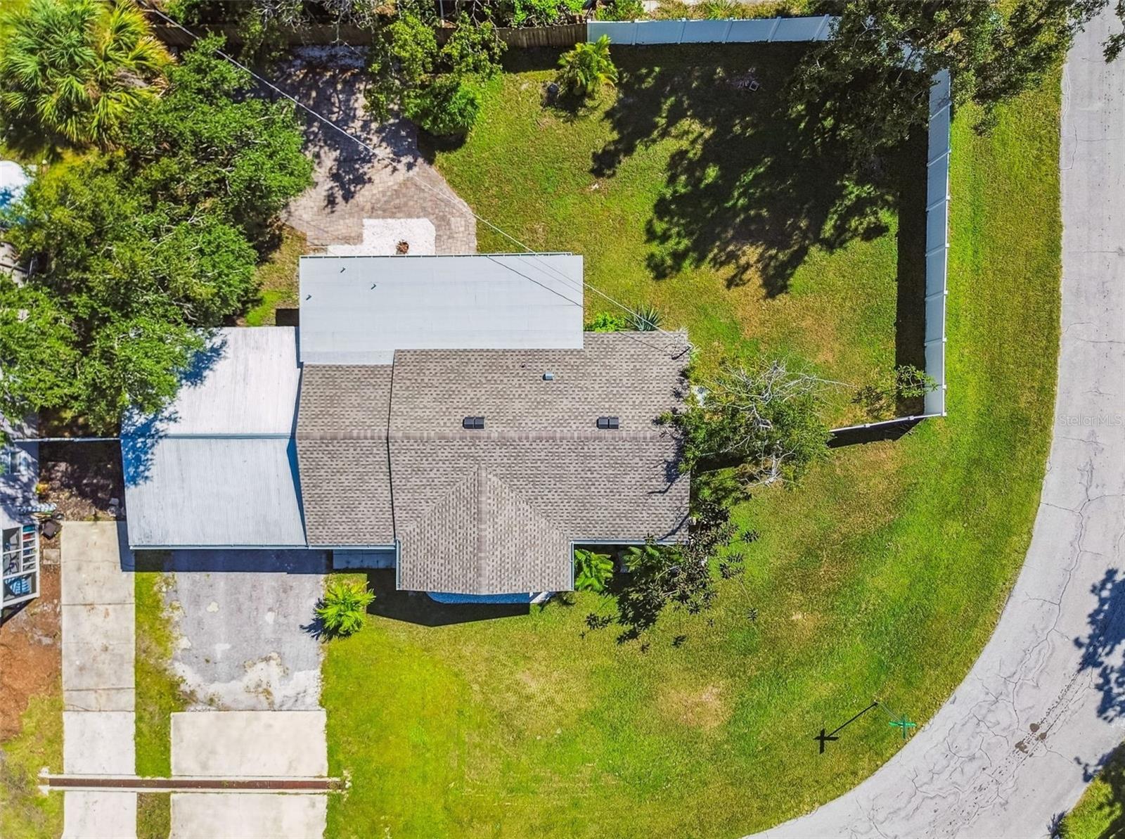 Listing photo id 48 for 4726 Knights Avenue