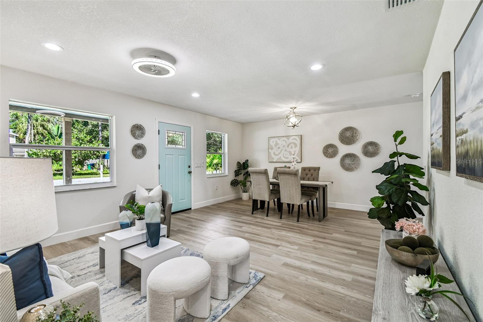 Listing photo id 7 for 4726 Knights Avenue