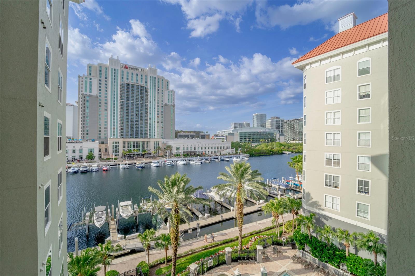 Image 27 of 49 For 700 Harbour Island Boulevard 521