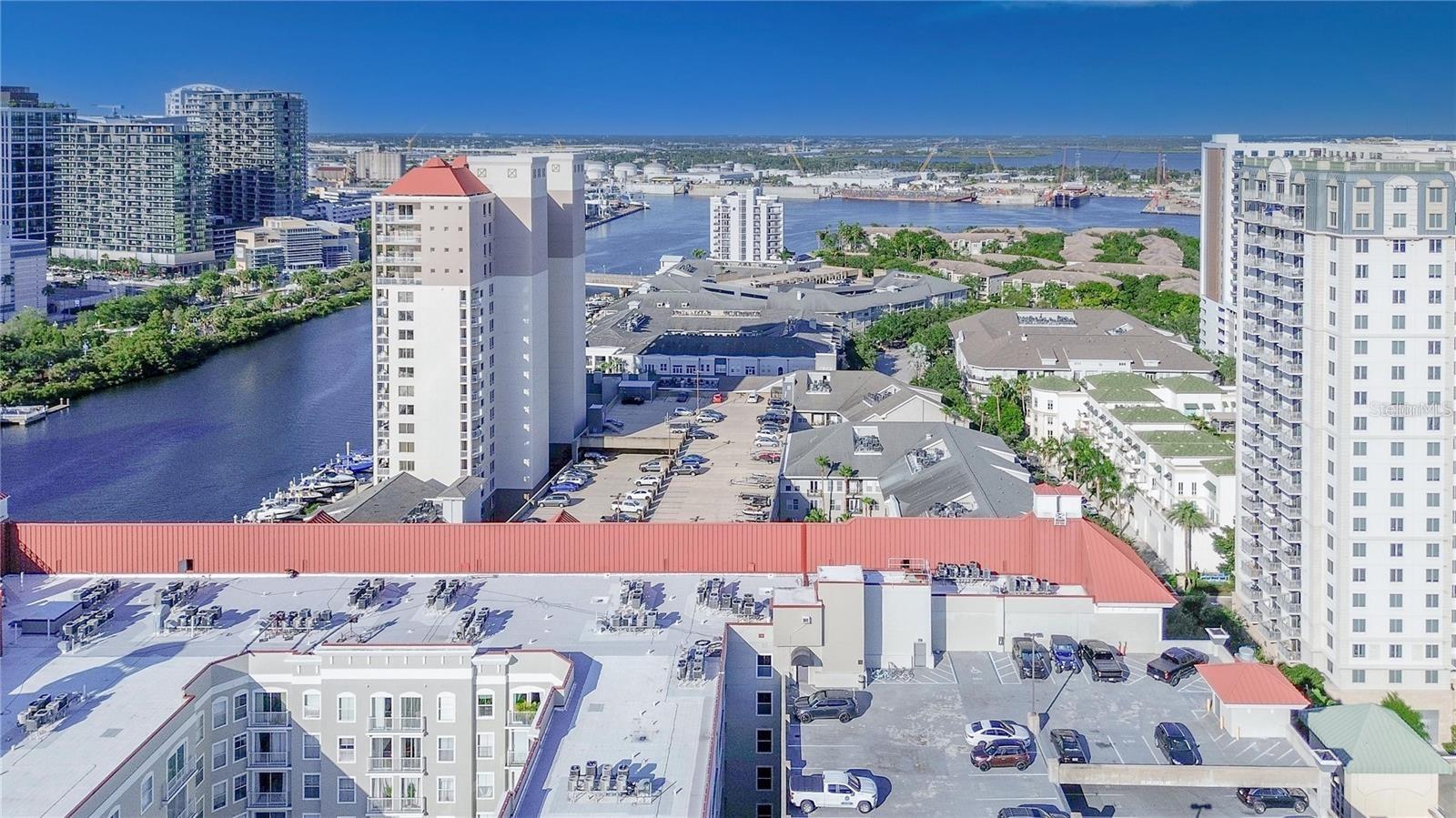 Image 46 of 49 For 700 Harbour Island Boulevard 521
