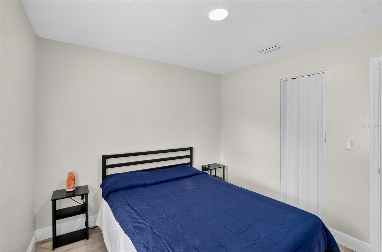 Image 18 of 53 For 4401 39th Street