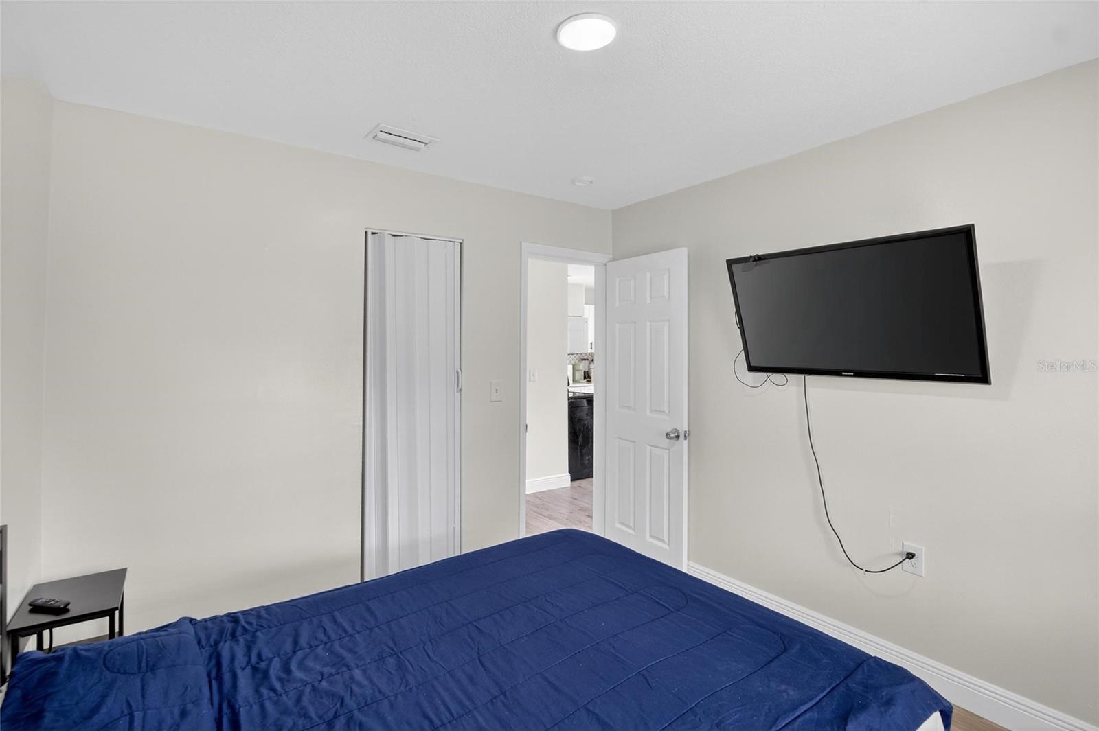 Image 19 of 53 For 4401 39th Street