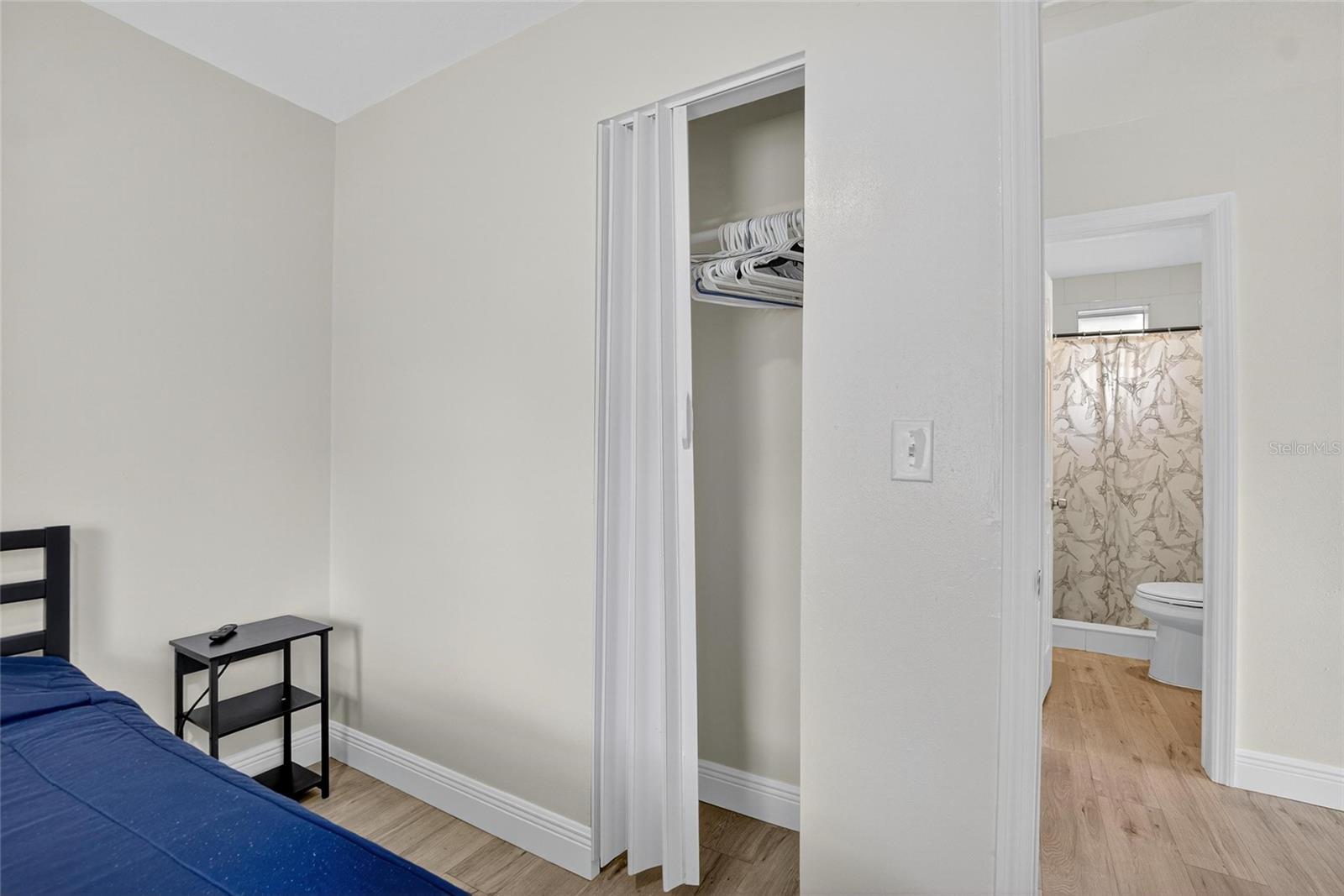 Image 20 of 53 For 4401 39th Street