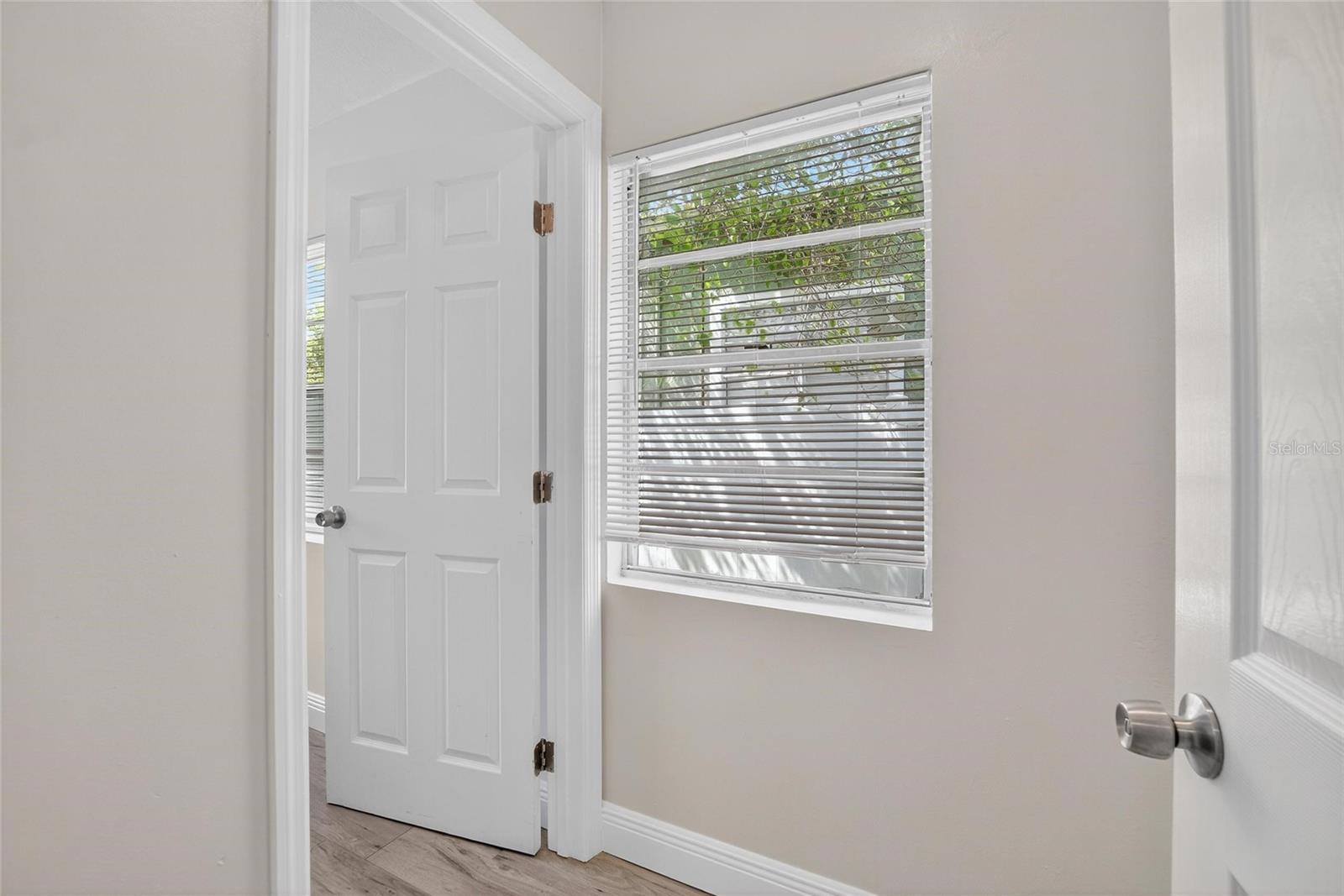Image 35 of 53 For 4401 39th Street