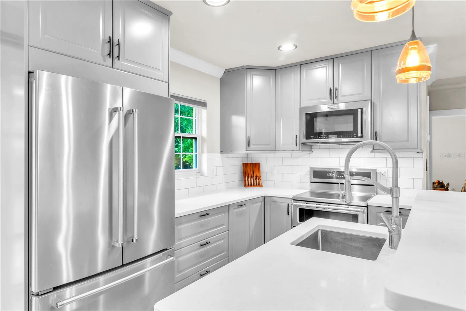 Image 11 of 42 For 5223 15th Avenue N