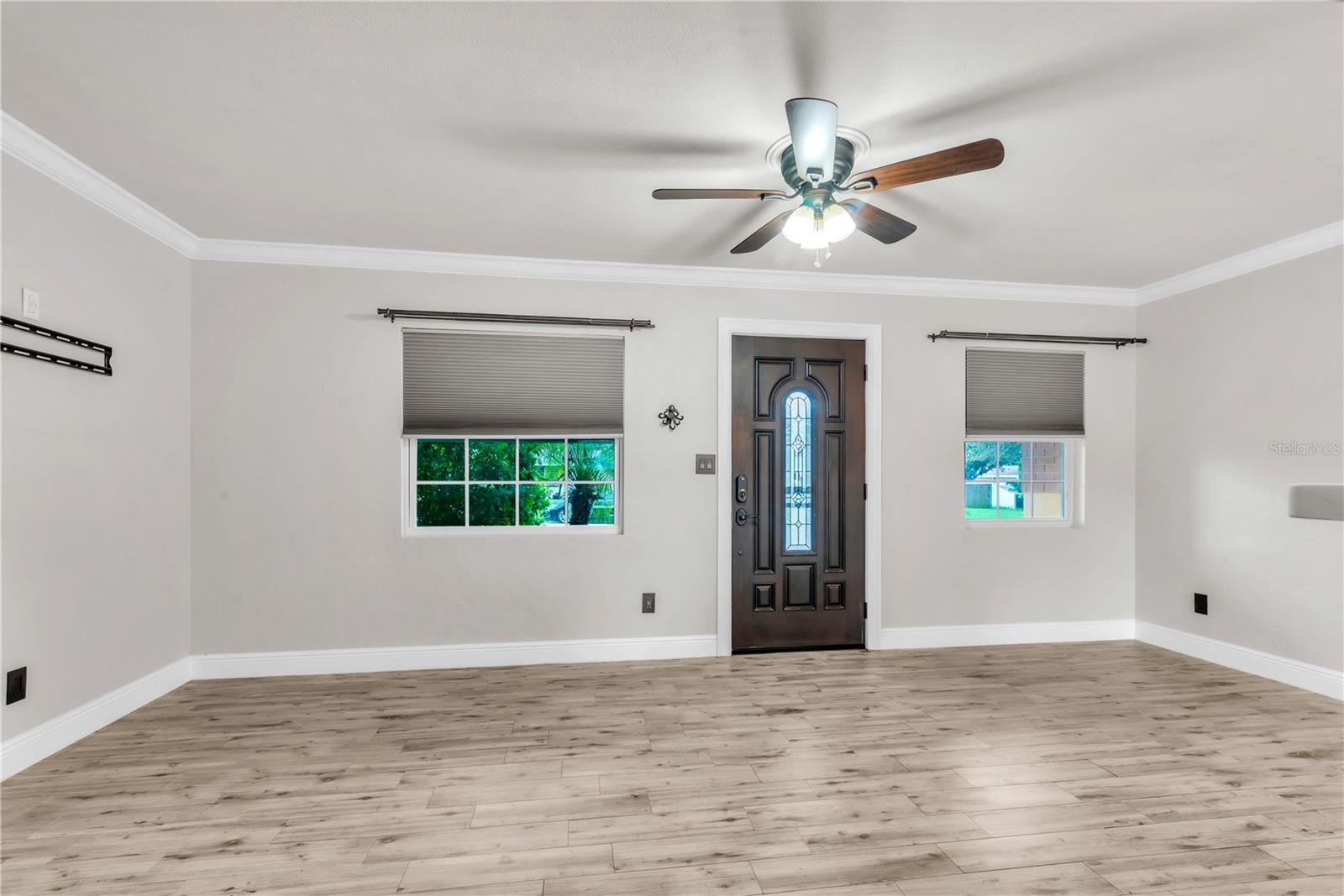 Image 15 of 42 For 5223 15th Avenue N