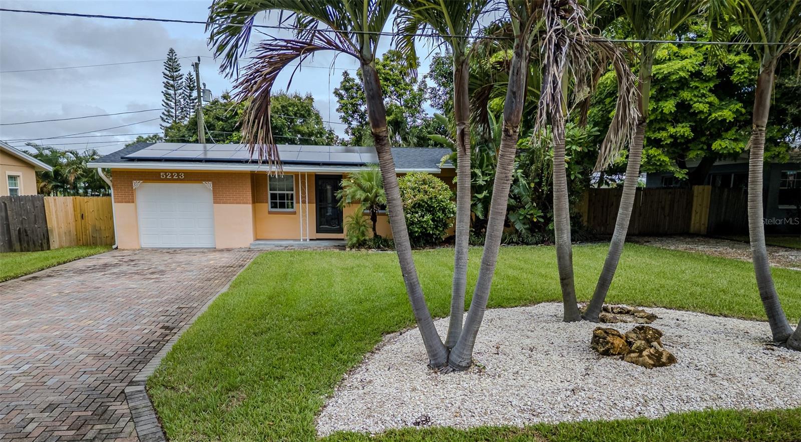 Image 3 of 42 For 5223 15th Avenue N