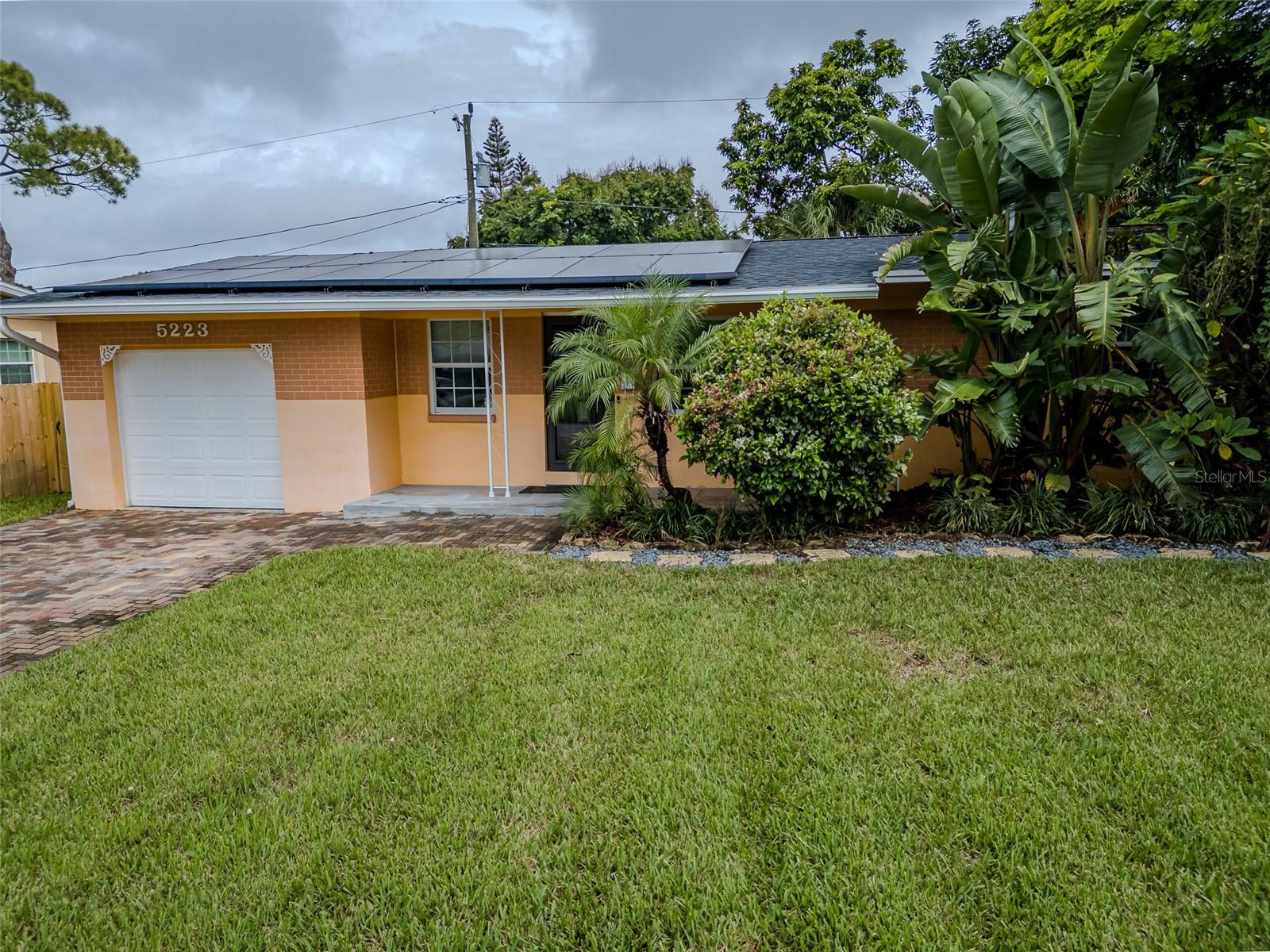 Image 5 of 42 For 5223 15th Avenue N