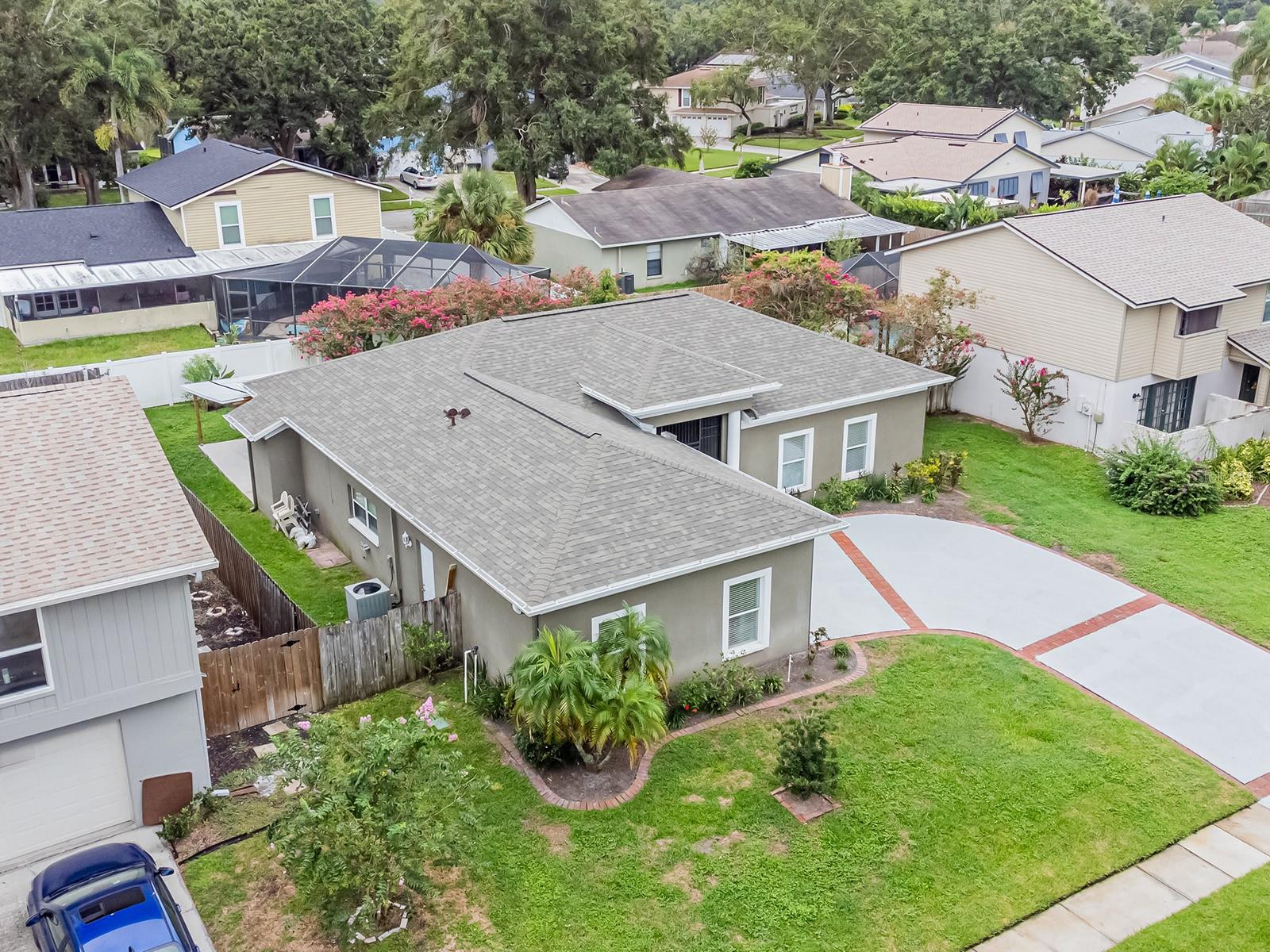 Image 2 of 44 For 15617 Gardenside Lane