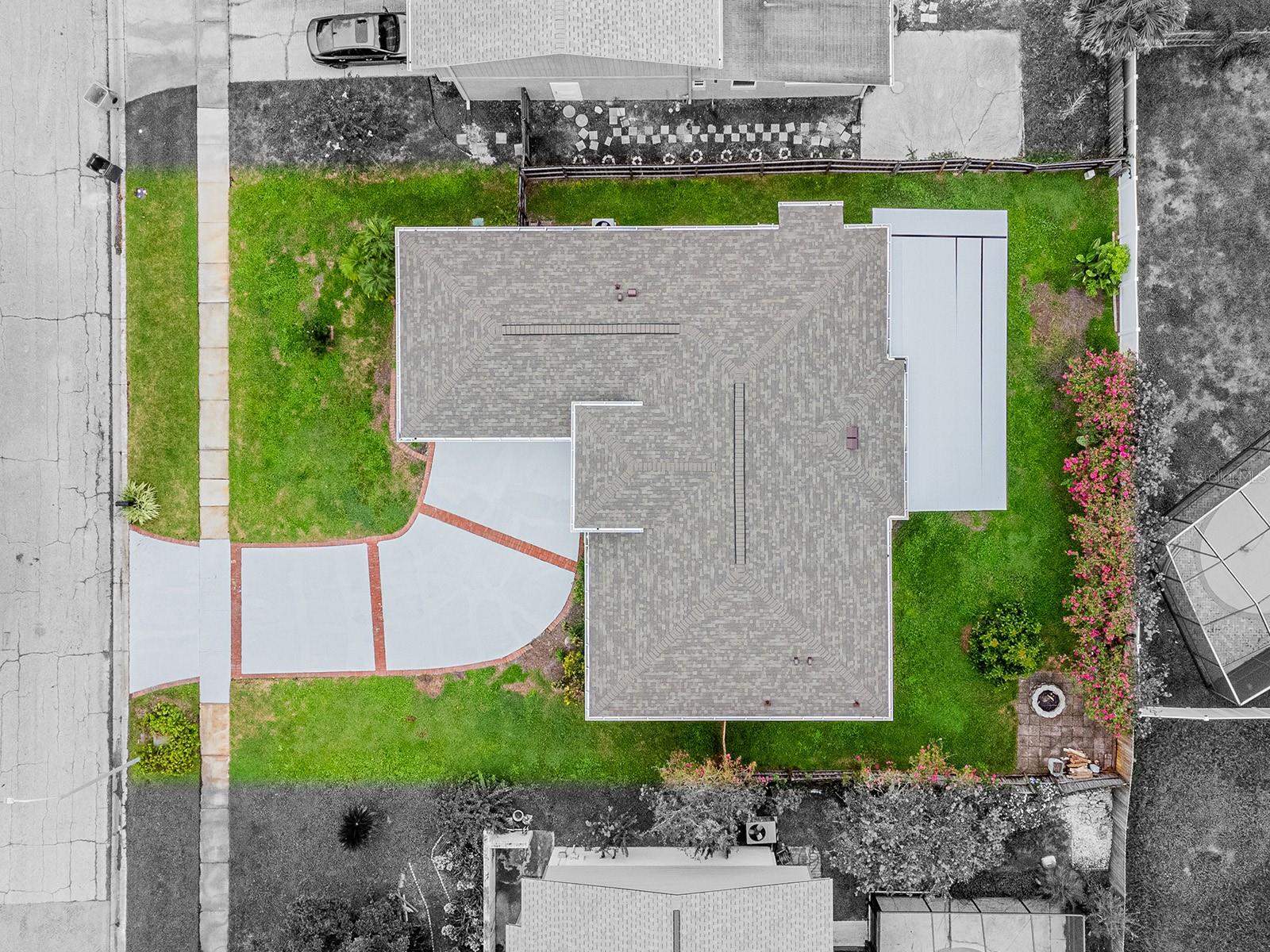 Image 6 of 44 For 15617 Gardenside Lane