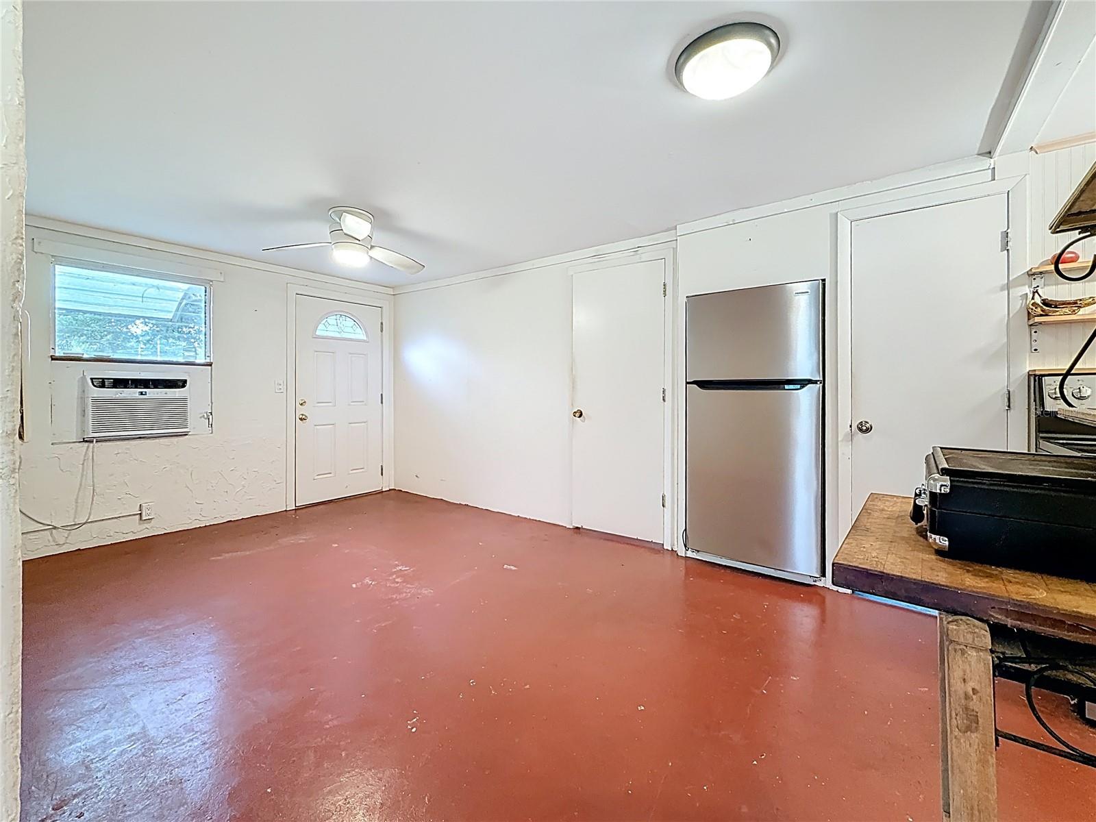 Image 12 of 59 For 4900 Harding Road N