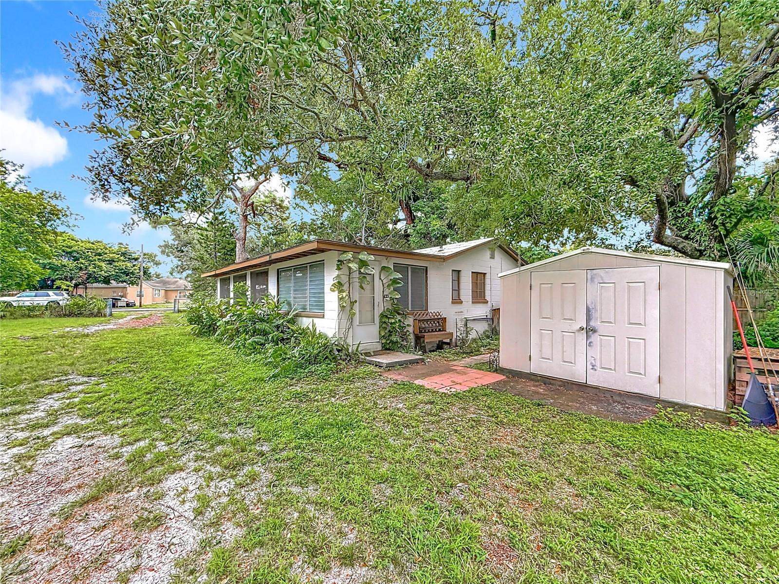 Image 38 of 59 For 4900 Harding Road N