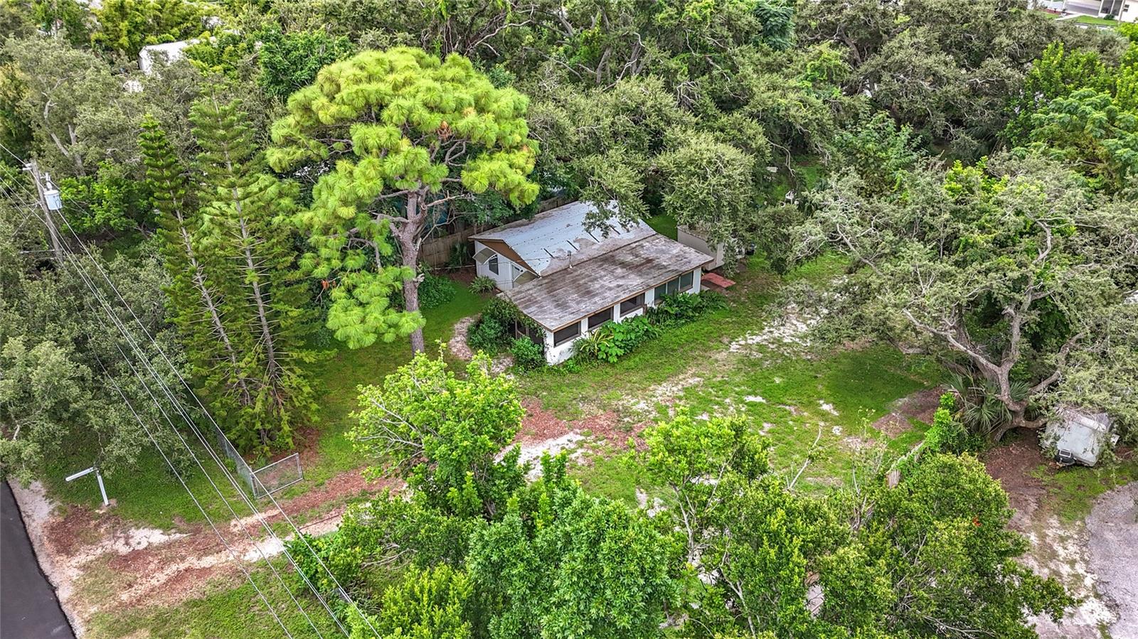 Details for 4900 Harding Road N, ST PETERSBURG, FL 33709