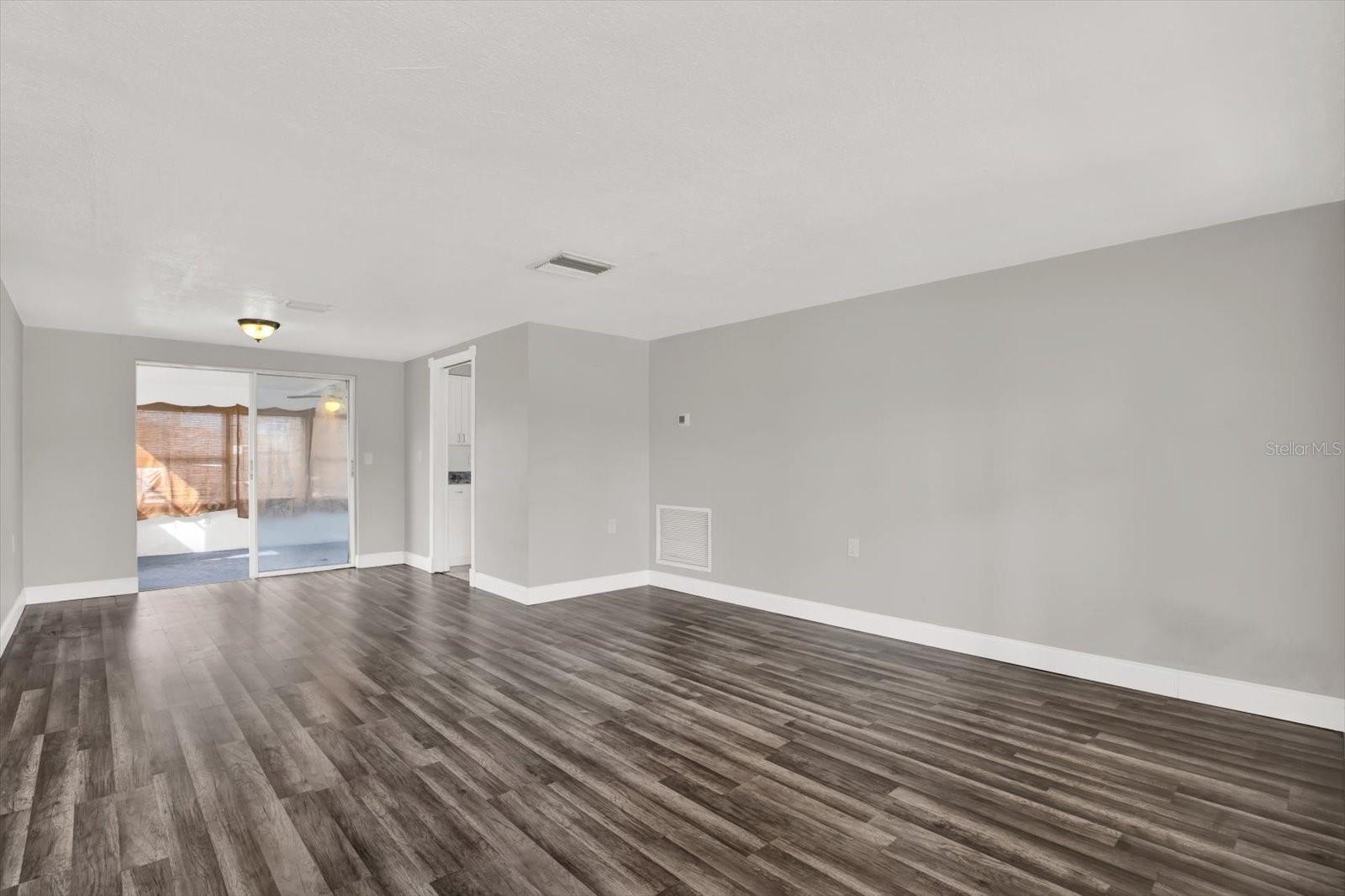 Image 4 of 25 For 1313 Chancellor Drive
