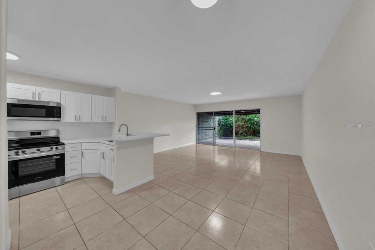 Image 23 of 47 For 2424 Tampa Bay Boulevard H106