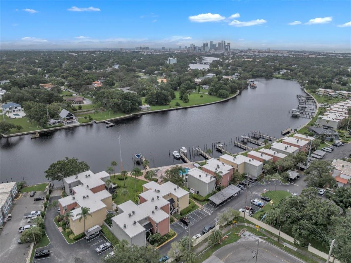 Image 39 of 47 For 2424 Tampa Bay Boulevard H106