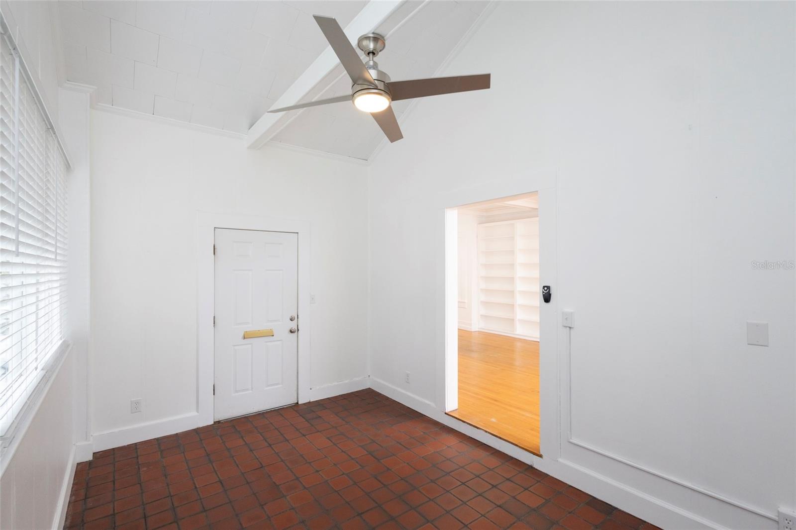 Image 4 of 64 For 3012 Sitios Street