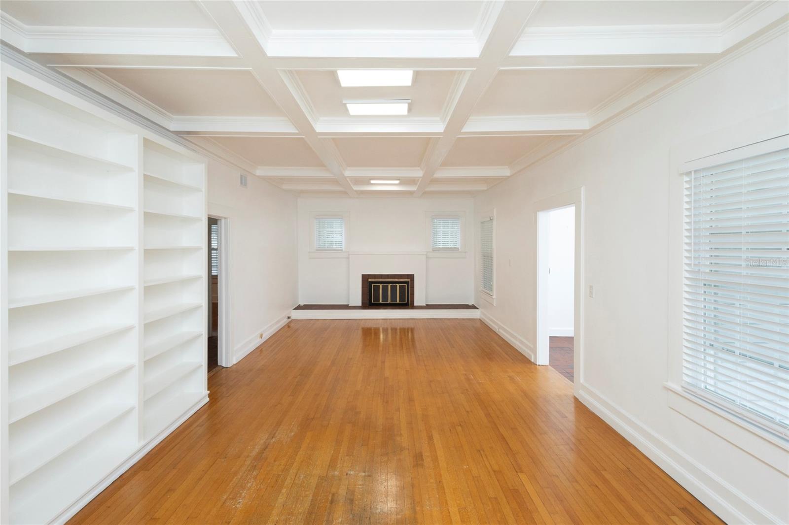 Image 50 of 64 For 3012 Sitios Street