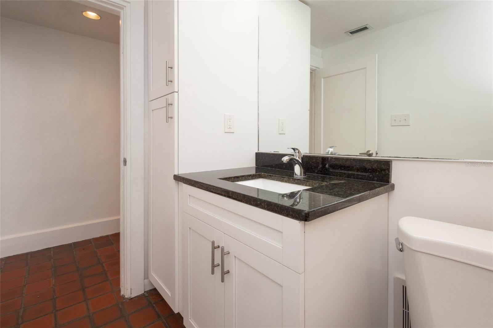 Image 8 of 64 For 3012 Sitios Street