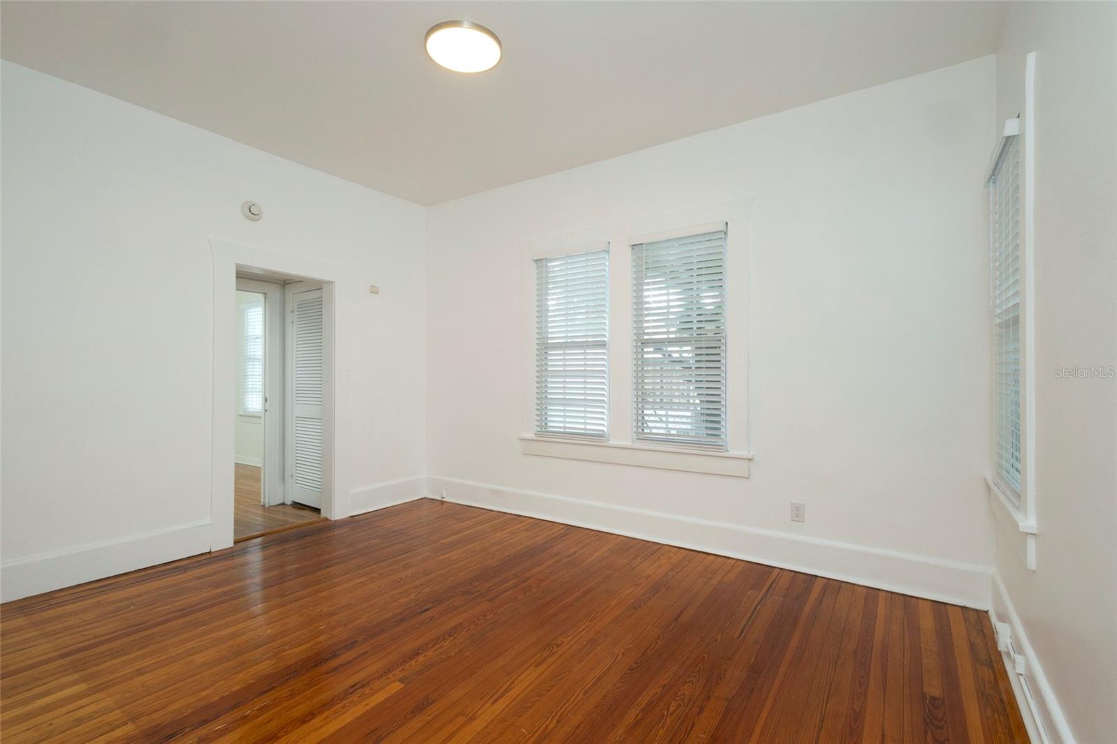Image 9 of 64 For 3012 Sitios Street