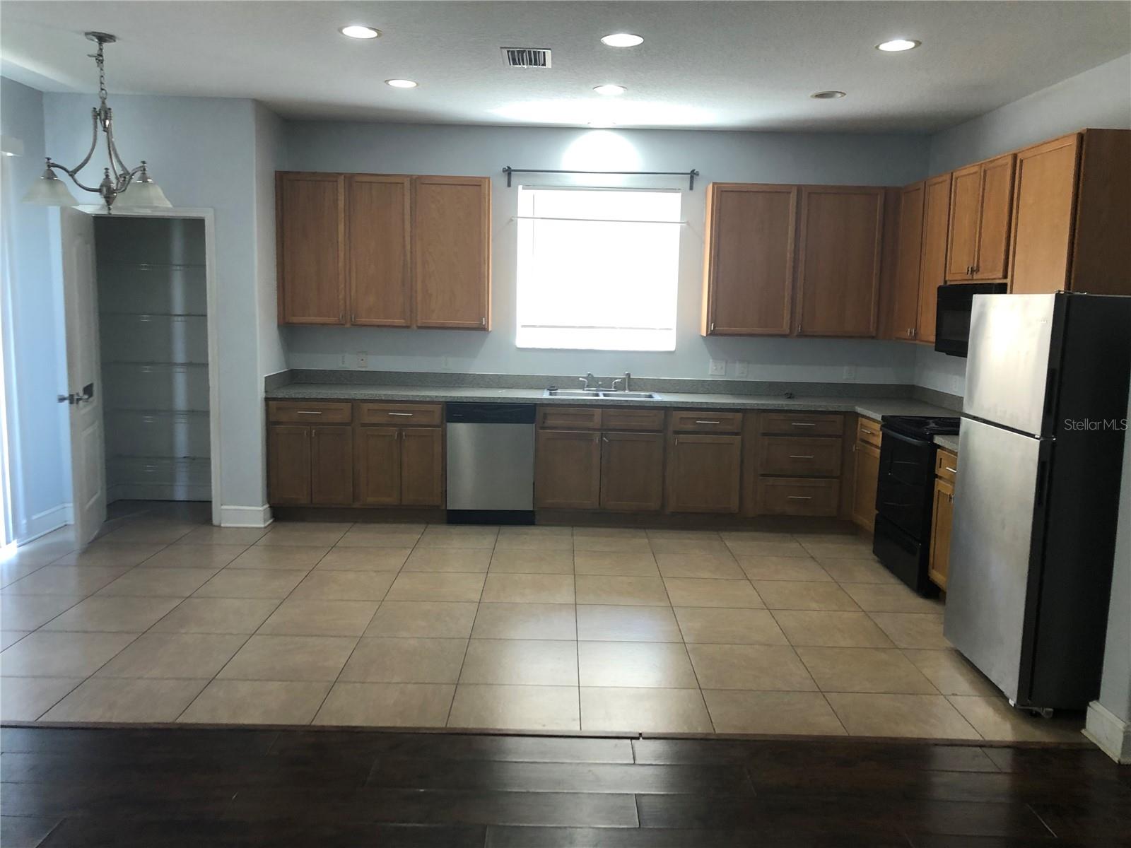 Image 4 of 14 For 10928 Golden Silence Drive