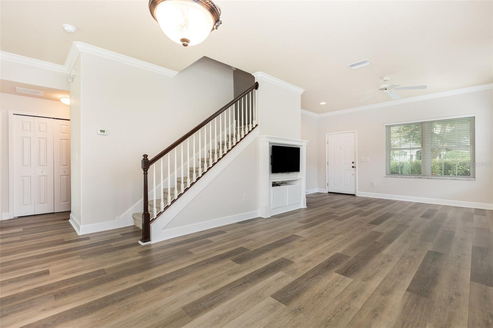 Image 4 of 30 For 6308 Bridgevista Drive