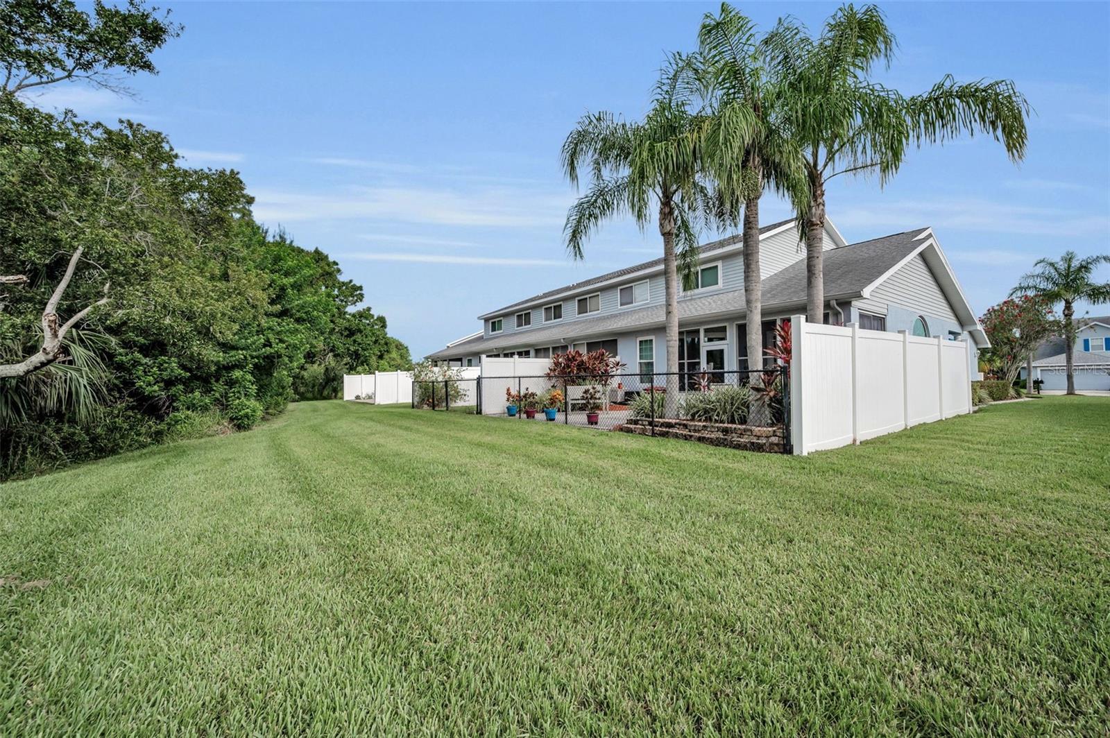 Image 26 of 32 For 271 Hemingway Drive