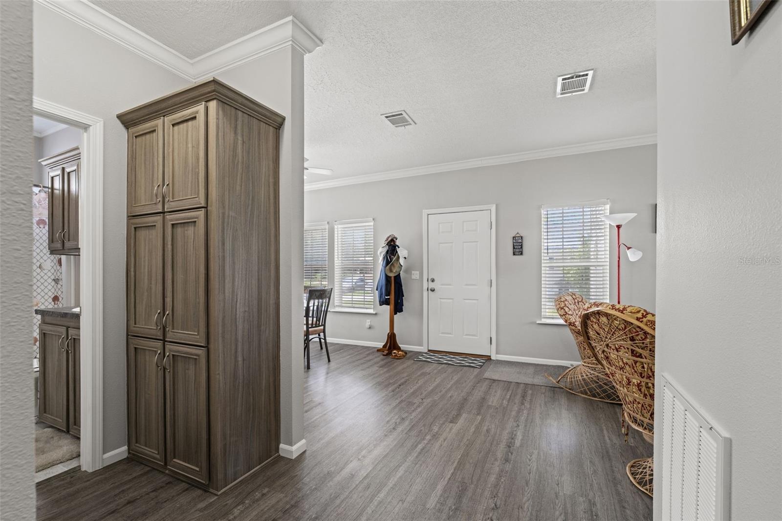 Image 30 of 46 For 14443 Miranna Street