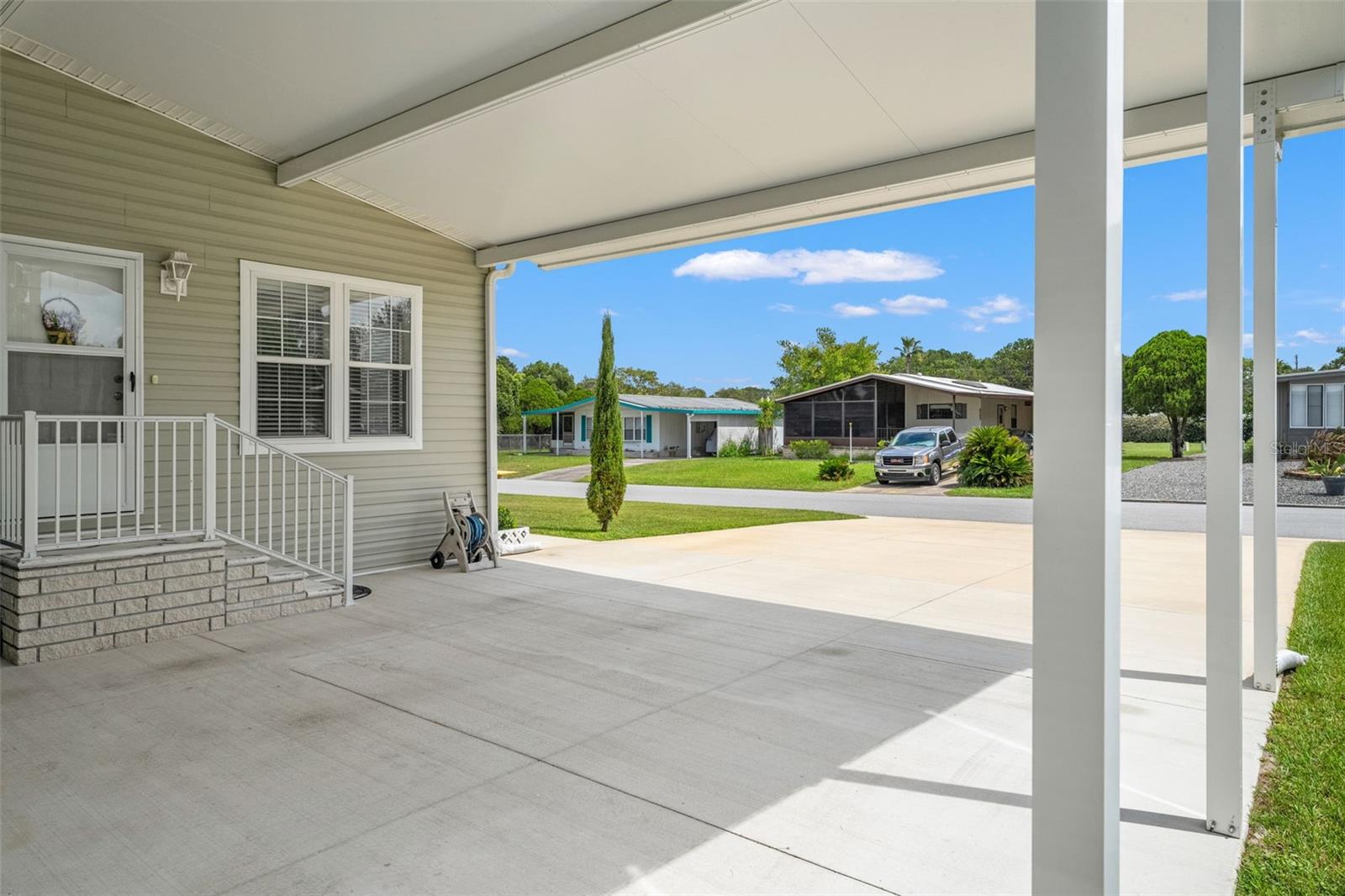 Image 7 of 46 For 14443 Miranna Street