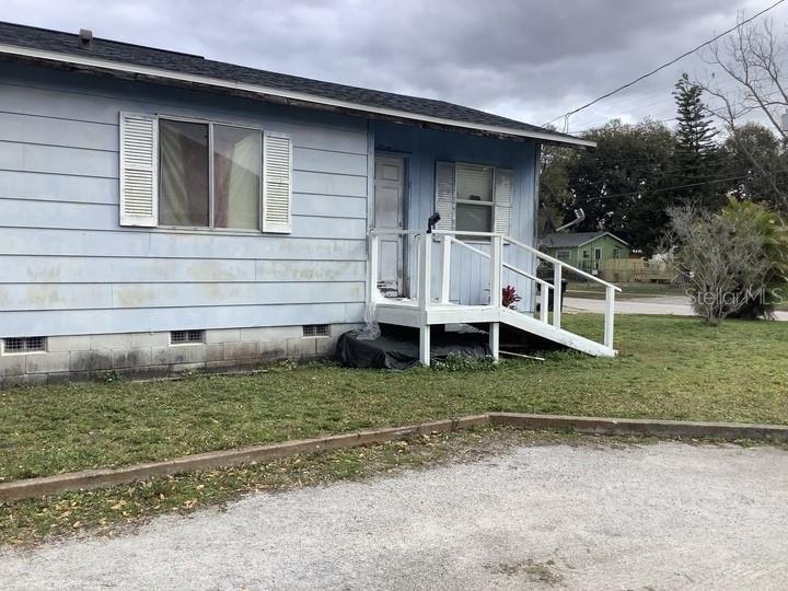 Image 7 of 13 For 4079 Booker Street