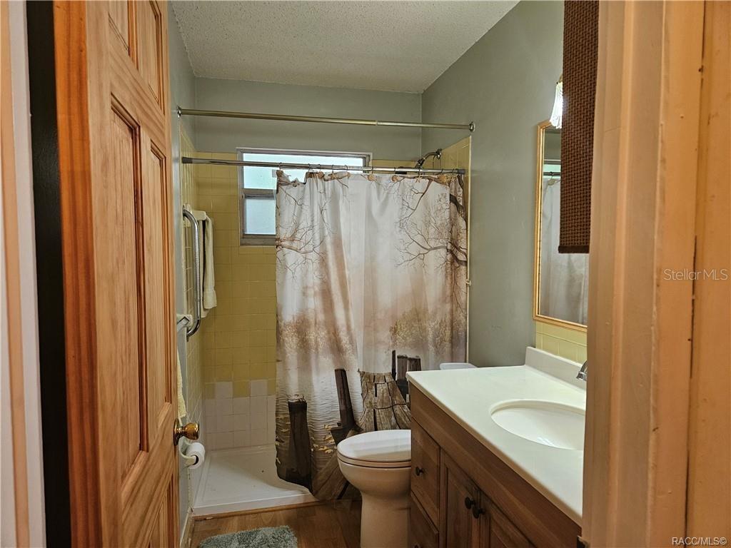 Image 23 of 41 For 9708 Hawthorne Street