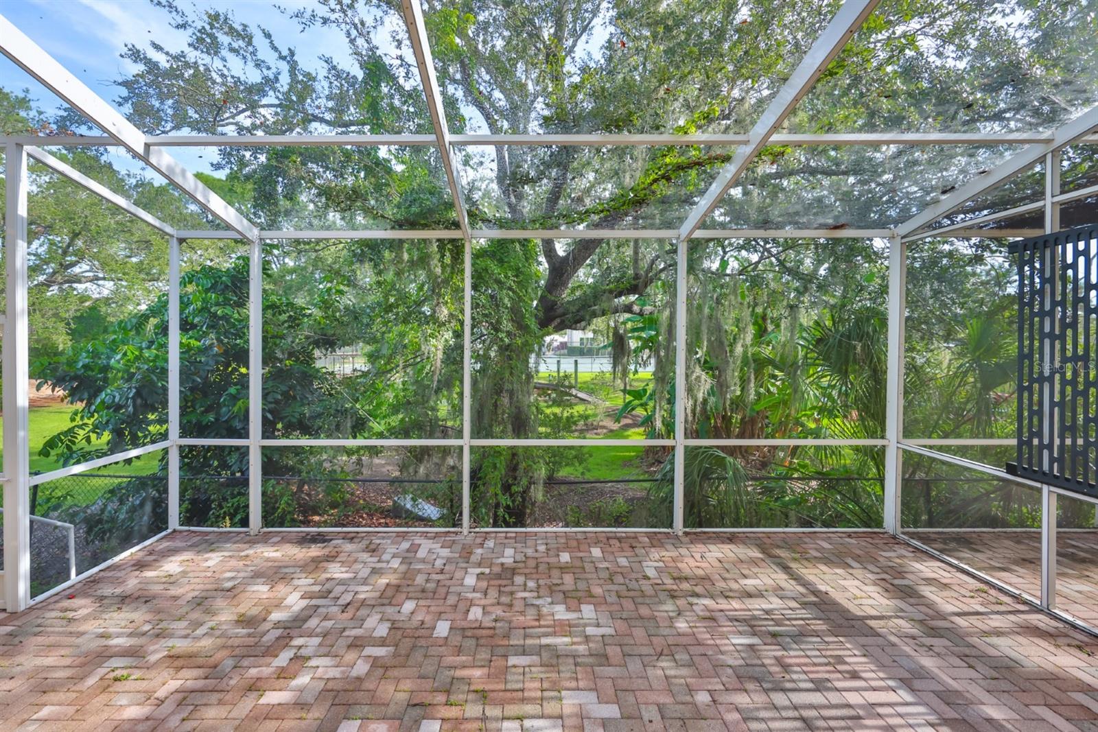 Image 18 of 45 For 517 Villa Treviso Court
