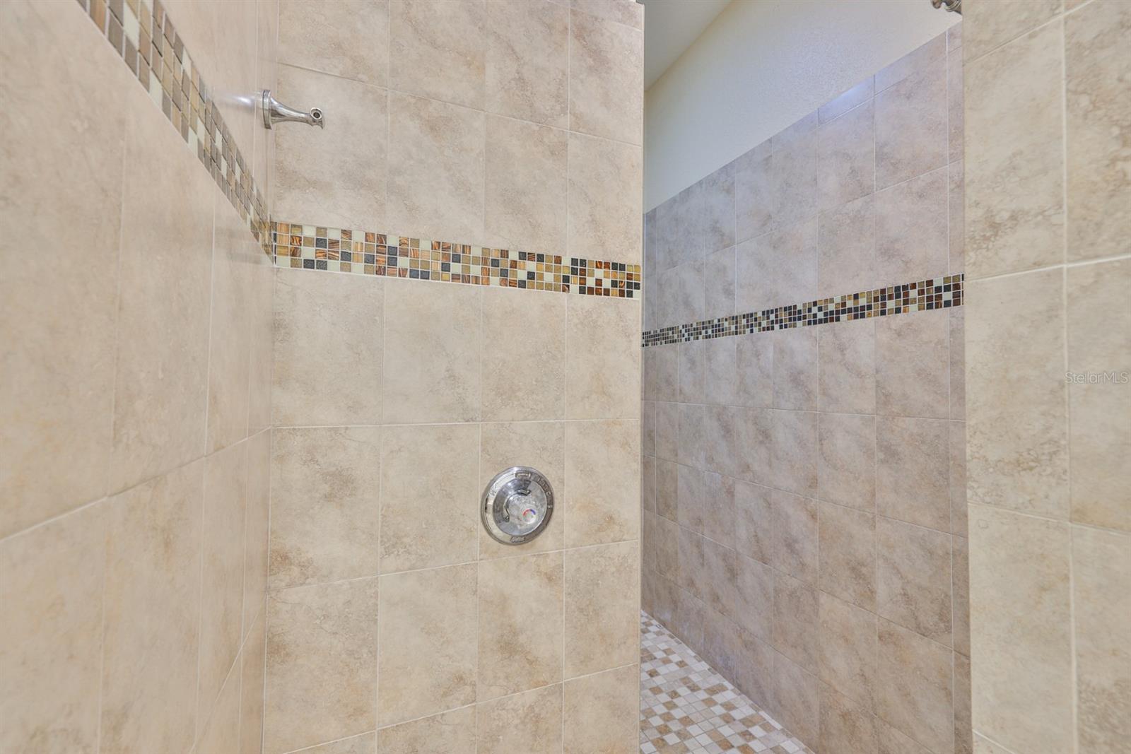 Image 34 of 45 For 517 Villa Treviso Court